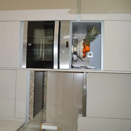 White Pearl - Elviria Playa